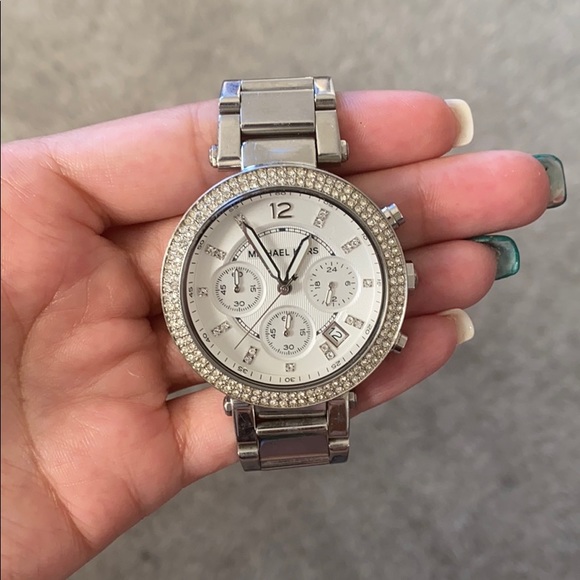 Authentic Michael Kors Parker Quartz silver watch